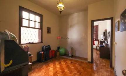 Casa com 4 quartos à venda no Santo Antônio, Belo Horizonte  por R$ 1.200.000