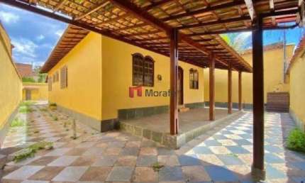 Casa com 3 quartos para alugar no Planalto, Belo Horizonte  por R$ 4.300