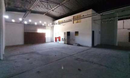 Barracão / Galpão / Depósito para alugar no Alto Caiçaras, Belo Horizonte  por R$ 19.500