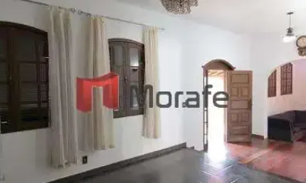 Casa com 3 quartos para alugar no Castelo, Belo Horizonte  por R$ 6.800