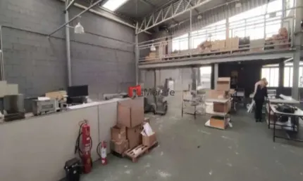 Barracão / galpão / depósito para alugar na sagrada família, belo horizonte  por r$ 5.000