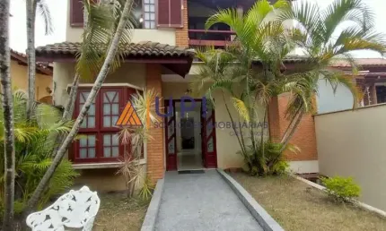 Casa com 4 quartos para alugar no Horto Florestal, São Paulo 