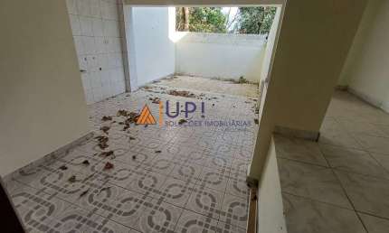 Sobrado em Residencial Tremembé Clima de Montanha. próx Jardim Bibi