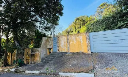 Casa com 4 dormitórios à venda, 480 m² por R$ 1.000.000,00 - Chácara dos Lagos - Carapicuíba/SP