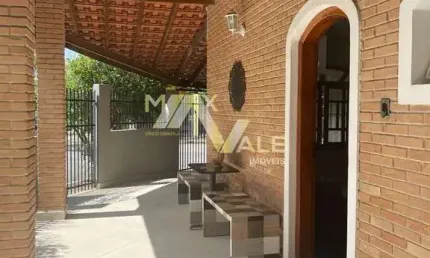 Casa com 3 dormitórios à venda, 196 m² por R$ 890 - Jardim Estoril - São José dos Campos/SP
