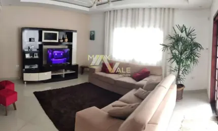 Casa com 3 dormitórios à venda, 299 m²- Parque dos Príncipes - Jacareí/SP