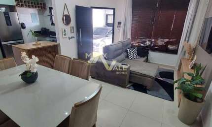 Casa com 3 dormitórios à venda, 100 m² por R$ 650.000 - Villa Branca - Jacareí/SP
