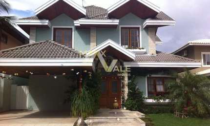 Sobrado com 3 dormitórios à venda, 280 m² por R$ 1.500.000 - Villa Branca - Jacareí/SP