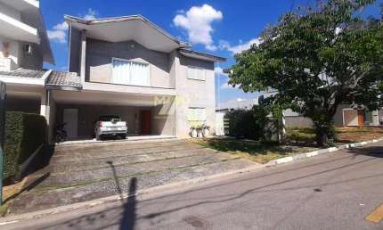 Sobrado com 3 dormitórios à venda, 240 m² por R$ 1.510.000,00 - Jardim Califórnia - Jacareí/SP