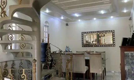 Casa com 3 quartos à venda na rua helena maciel silva, 18, jardim são vicente, jundiaí, 203 m2 por r$ 850.000