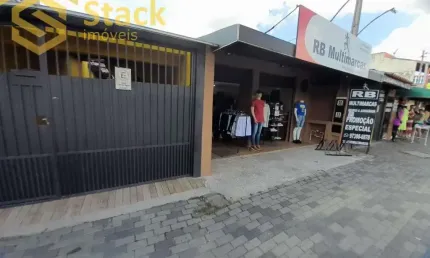 PRÉDIO COMERCIAL PARA VENDA NO CENTRO DE ITUPEVA - SP. ÓTIMA LOCALIZAÇÃO, ESTÁ ALUGADO PARA UMA LOJA DE ROUPAS MULTI MARCAS. O SALÃO MEDE 50 m²