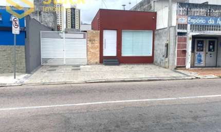 IMÓVEL COMERCIAL, CASA TOTALMENTE REFORMADA, PARA VENDA OU LOCAÇÃO, LOCALIZADA, NO BAIRRO DO VIANELO, EM JUNDIAI, SP, IDEAL PARA O RAMO ALIMENTÍCIO.