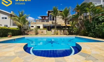 Lindíssima casa tipo sobrado a venda,  localizada em itupeva sp,  no condomínio de  fechado village morro alto, este condomínio é de alto padrão,