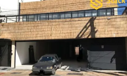 SALÃO COMERCIAL (LOJA E SOBRELOJA) REFORMADO PARA VENDA/LOCAÇÃO NO CENTRO DE JUNDIAÍ.