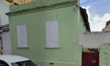 TERRENO COMERCIAL A VENDA, LOCALIZADO  EM JUNDIAÍ,  NA REGIÃO CENTRAL DA CIDADE, MEDINDO 10,00 DE FRENTE POR 35,20 DE FUNDOS, TOTAL DE 352,00 m²