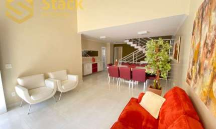 CASA A VENDA EM JUNDIAÍ COM 4 DORMITÓRIOS NO BAIRRO VILA VIOTTO.
