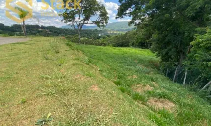 Terreno a venda no condomínio fechado terras de alvorada, próximo da serra do japi.