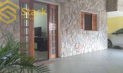 Casa com 3 quartos à venda na Rua Ângela Lessi Larrubia, 91, Vila Tavares, Campo Limpo Paulista por R$ 750.000