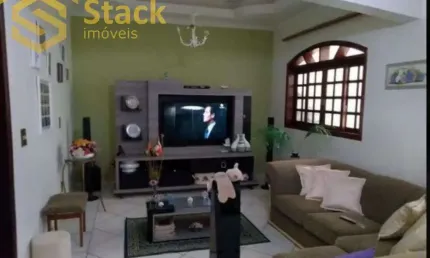 Casa com 4 quartos à venda na Rua Zaquias Muzaiel, 300, Cidade Luiza, Jundiaí por R$ 850.000