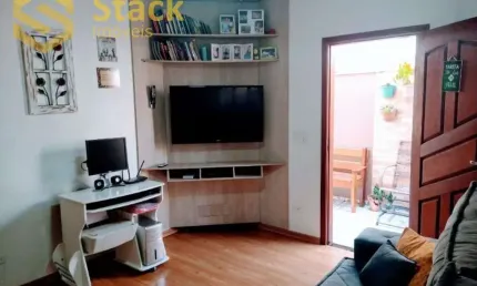 CASA TÉRREA A VENDA COM 2 DORMITÓRIOS SENDO 1 SUÍTE E 2 VAGAS COBERTAS - JARDIM EUROPA - ITUPEVA - SP.