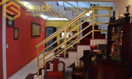 CASA (SOBRADO) À VENDA COM 4 DORMITÓRIOS E 2 VAGAS COBERTAS - VILA VIANELO - JUNDIAÍ - SP.