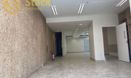 CASA COMERCIAL COM 10 SALAS À VENDA - CENTRO - JUNDIAÍ-SP.
