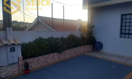 CASA COMERCIAL À VENDA - 3 SALAS, RECEPÇÃO E 2 VAGAS - RESIDENCIAL PACAEMBU - ITUPEVA - SP