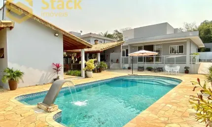 CASA SEMI NOVA A VENDA EM JUNDIAÍ NO CONDOMÍNIO FECHADO VIVENDAS DO JAPI.