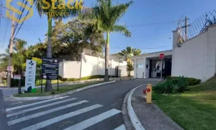 CASA À VENDA COM 3 DORMITÓRIOS, SENDO 1 SUÍTE NO RES. THINA - BAIRRO MEDEIROS- JUNDIAÍ/SP
