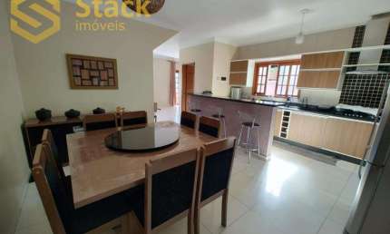 CASA À VENDA COM 3 QUARTOS  SENDO 1 SUÍTE - 261 M² - RESIDENCIAL SANTO ANTONIO - ITUPEVA-SP!