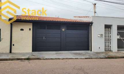 CASA A VENDA COM 4 DORMITÓRIOS SENDO UMA SUÍTE NO JD PACAEMBU - JUNDIAÍ-SP