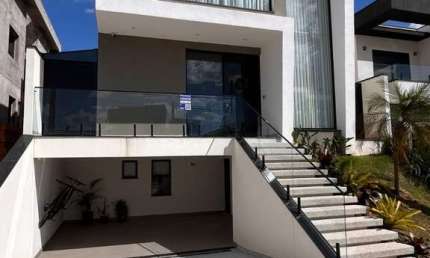 CASA À VENDA COM   4 QUARTOS SENDO 3 SUÍTES  - NO CONDOMÍNIO RESERVA ERMIDA - ELOY CHAVES - JUNDIAÍ-SP!