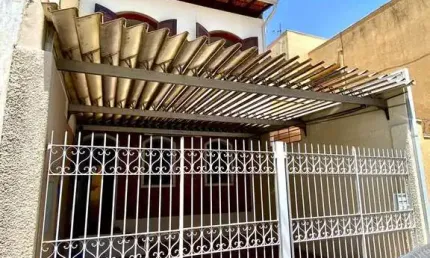 Casa sobrado a venda em jundiaí na região central da cidade.