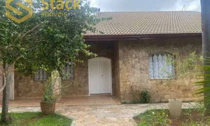 Casa para alugar, contendo 4 Quartos e 7 banheiros, são 600 m² de area util, Localizada no Condomínio Jardim Novo Mundo, JUNDIAI SP.
