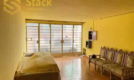 CASA TÉRREA PARA REFORMA A VENDA EM JUNDIAÍ NA REGIÃO DA VILA RAMI.