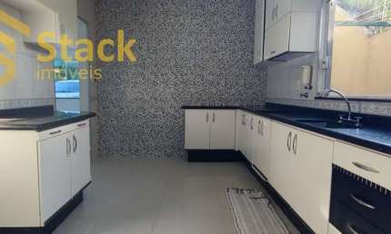 CASA COM PRÉDIO COMERCIAL À VENDA NO BAIRRO CIDADE NOVA - JUNDIAÍ/SP.