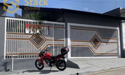 Casa Térrea à venda em Jundiaí-SP, Mirante da Colonia: 4 quartos, 1 suíte, 2 salas, 3 banheiros, 5 vagas - 225m²