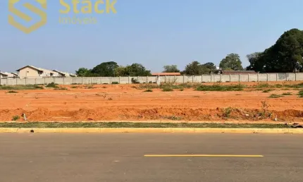 Terreno à venda no condomínio campos de medeiros em jundiaí  com 300m² !