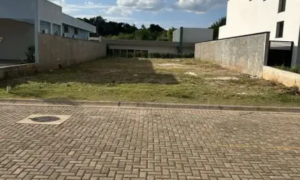 Terreno à venda  com 360m² no condomínio fechado pecan town e country em itupeva-sp!