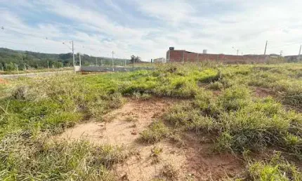 Terreno à venda na Rua Adelina Monari, Vivalegro, Votorantim