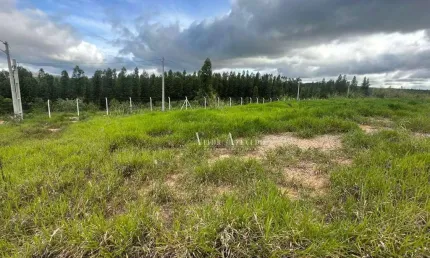 Terreno de esquina à venda no Jardim Vivalegro - Votorantim/SP