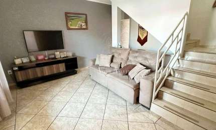 Casa com 3 quartos à venda na Rua Celestino Soares, Jardim Karolyne, Votorantim