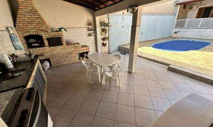 Casa à venda no Jardim Mirante dos Ovnis - Votorantim/SP