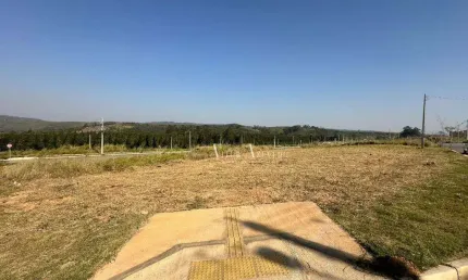 Terreno à venda 326 m² no Jardim Vivalegro - Votorantim/SP