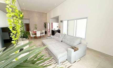 Casa à venda no Condomínio Vasques Martins - Votorantim/SP