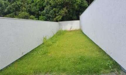 Sobrado para Venda em São José, Forquilhas, 2 dormitórios, 1 banheiro, 2 vagas