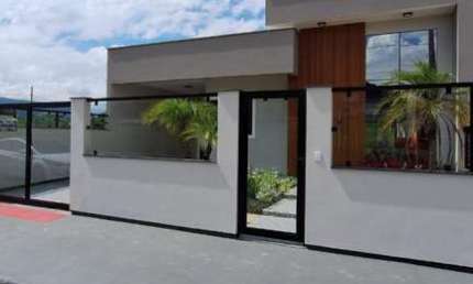Casa para Venda em São José, Forquilhas, 3 dormitórios, 1 suíte, 2 banheiros, 2 vagas