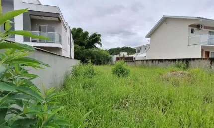 Terreno à venda na Rua Araponga, 10, Sertão do Maruim, São José