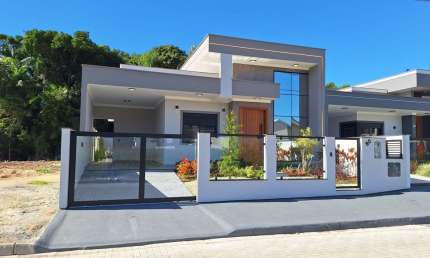Casa para Venda em São José, Centro, 3 dormitórios, 1 suíte, 2 vagas