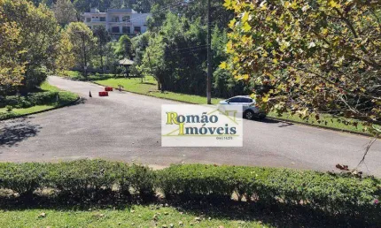 Lote de Esquina com Projeto Aprovado no Condomínio Fechado Canada Village